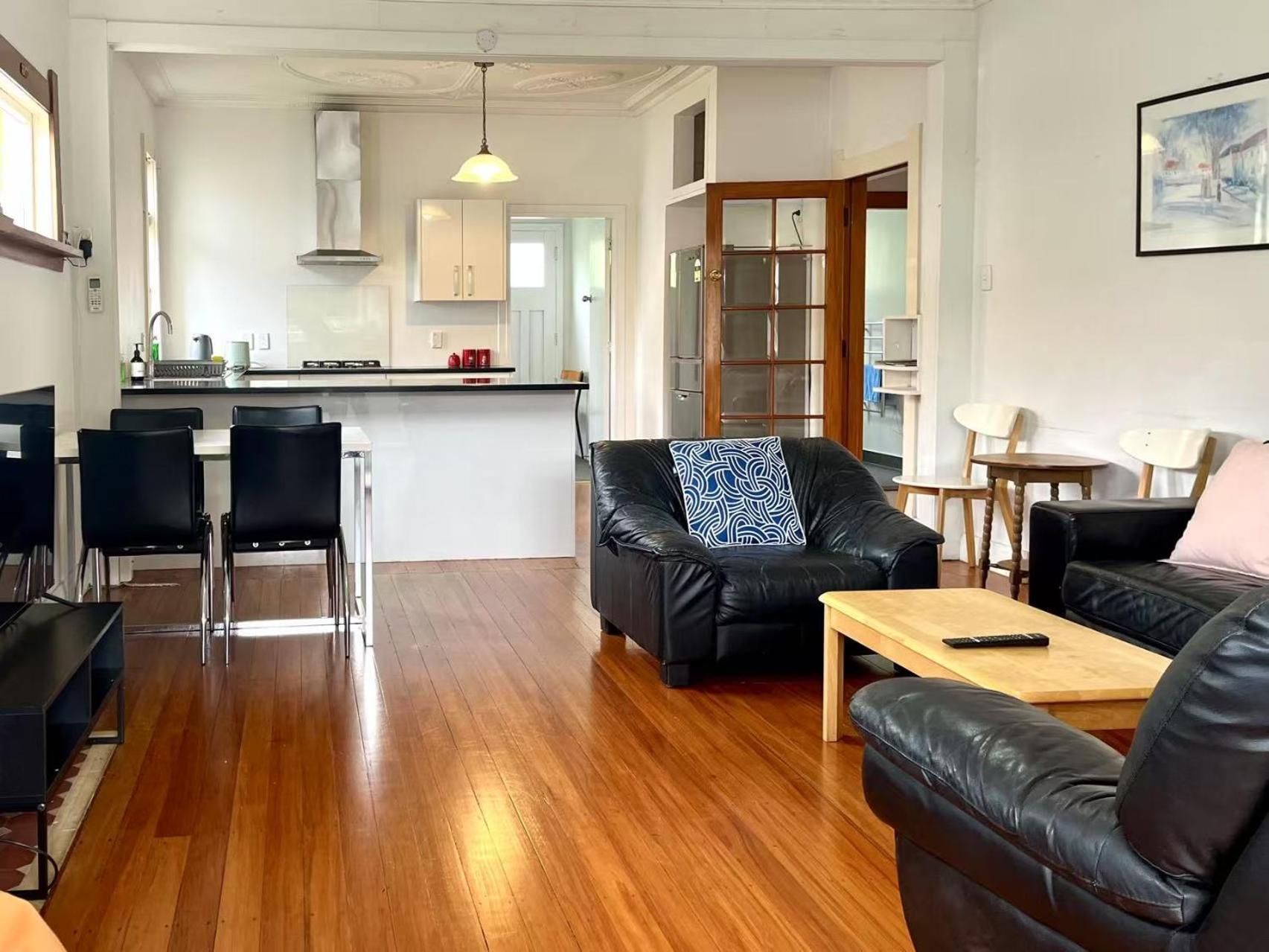 Spacious Retreat Near Ferry & Mall Wellington Eksteriør bilde